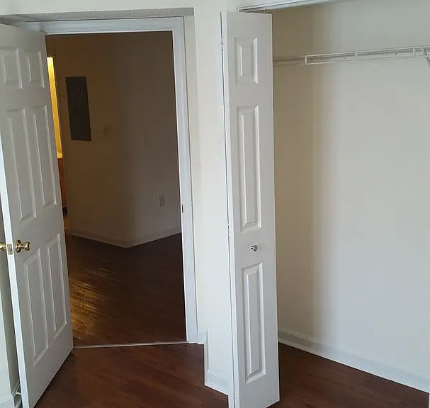 6418 Venango Dr — Photo 10