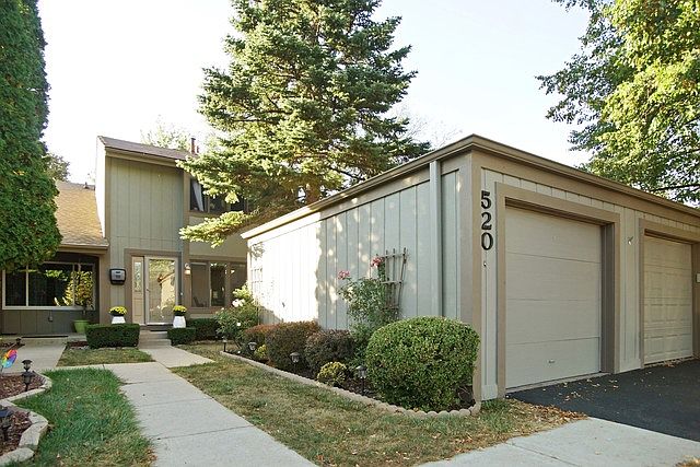 1st image of 520 Yosemite Ct