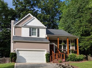 4902 Hickory Woods Dr, Greensboro, NC 27410