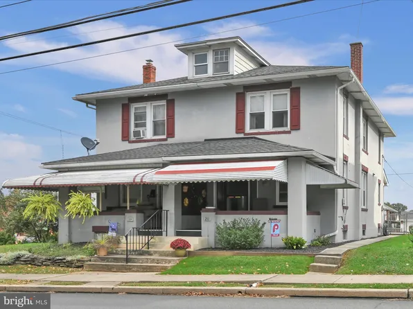 211 S Haas St, Topton, PA 19562