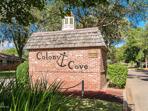 2nd image of 3715 Colony Cove Trl