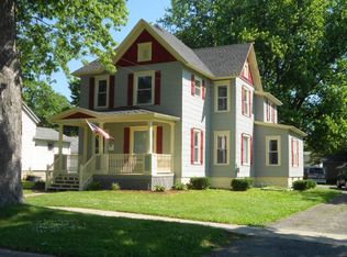 544 W School St, Columbus, WI 53925