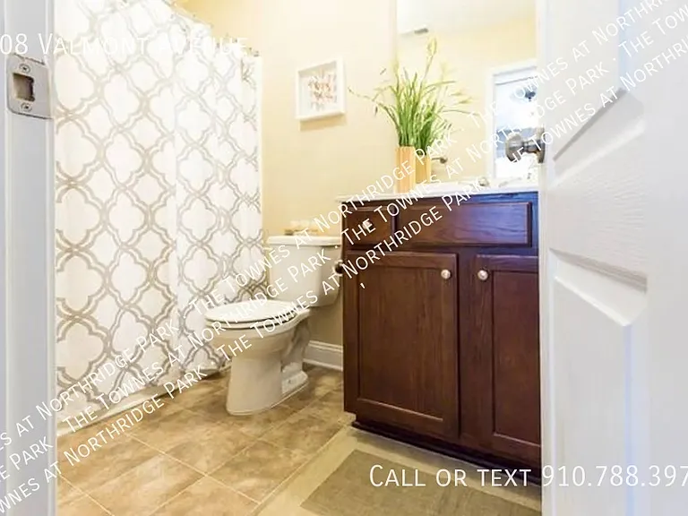 408 Valmont Ave — Photo 8