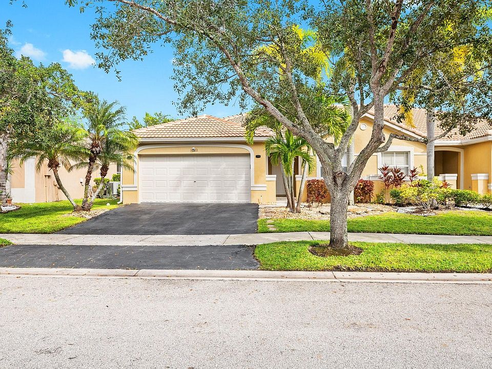 1st image of 1582 Zenith Way #1582
