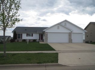 1817 Fjord Pass, Mount Horeb, WI 53572