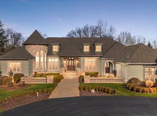 4575 Hidden Glen Cir #3, Rochester, MI 48306