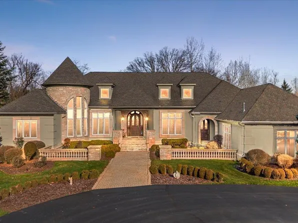 4575 Hidden Glen Cir #3, Rochester, MI 48306