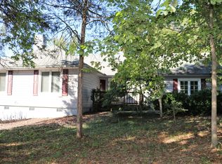 108 Sheldon Ln, Westminster, SC 29693