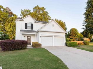 6 Eagleston Ln, Simpsonville, SC 29680