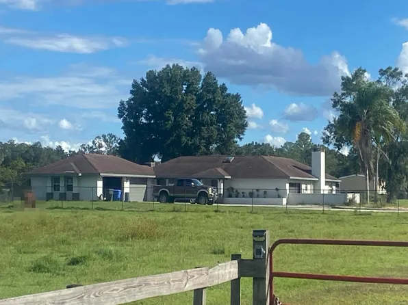 6709 W Knights Griffin Rd, Plant City, FL 33565