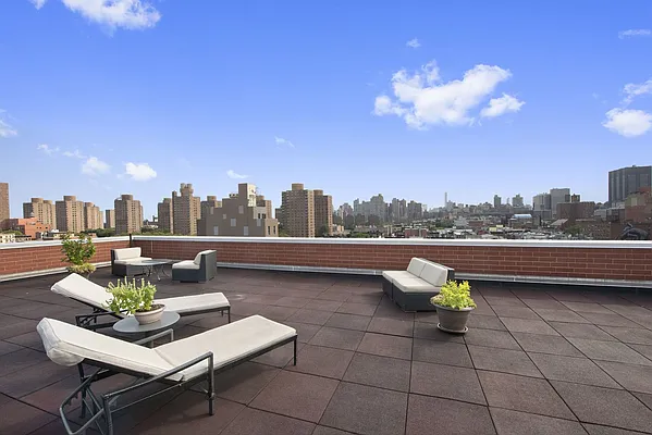 Sold by Compass | media 6