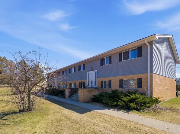 717 Maple STREET, Palmyra, WI 53156