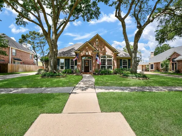 906 Mahogany Run Dr, Katy, TX 77494