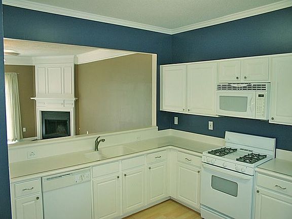 Kitchen View into Family Rm