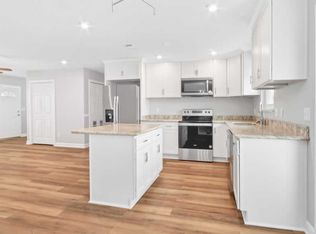 2125 Merritt Dr, Panama City, FL 32405