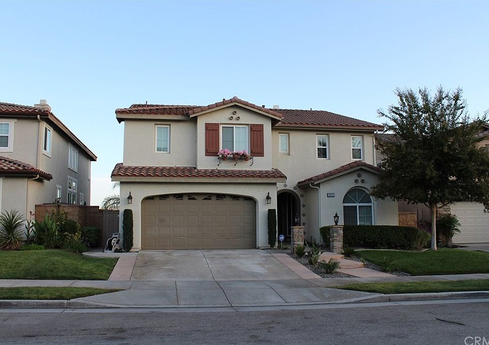 2nd image of 35415 Coyote Creek Ct