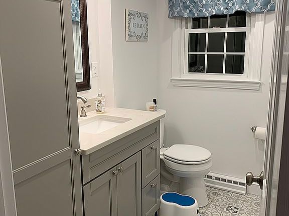 5th image of 11 Cobble Knoll Dr