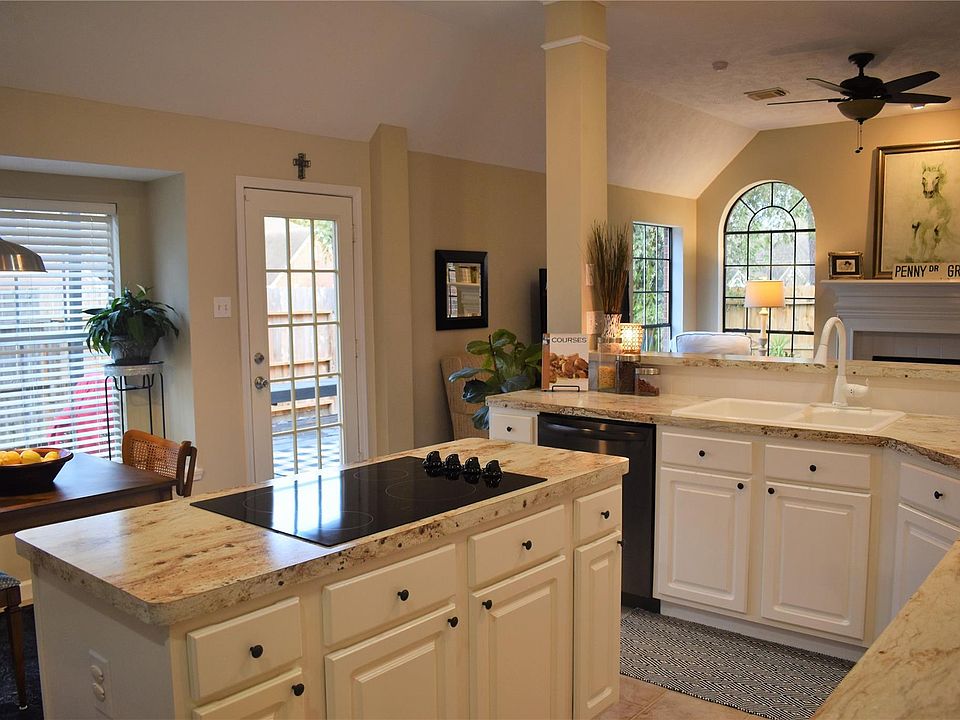 1st image of 5330 Willow Knoll Ct