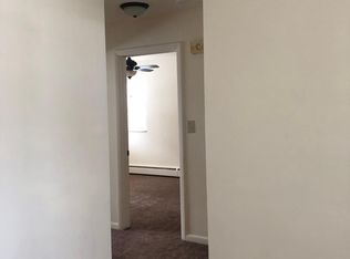 351 W Terra Cotta Ave APT 6, Crystal Lake, IL 60014