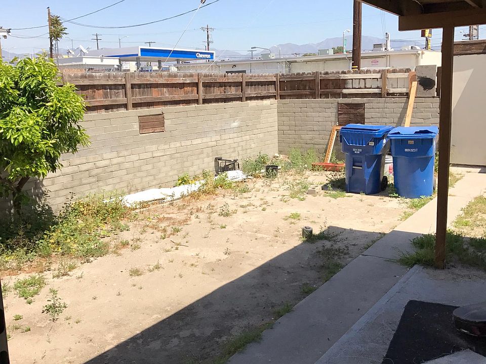 2nd image of 7936 Vantage Ave