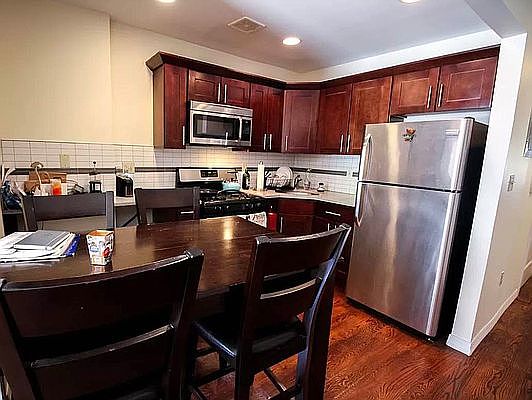 3rd image of 155 Herkimer St APT 1
