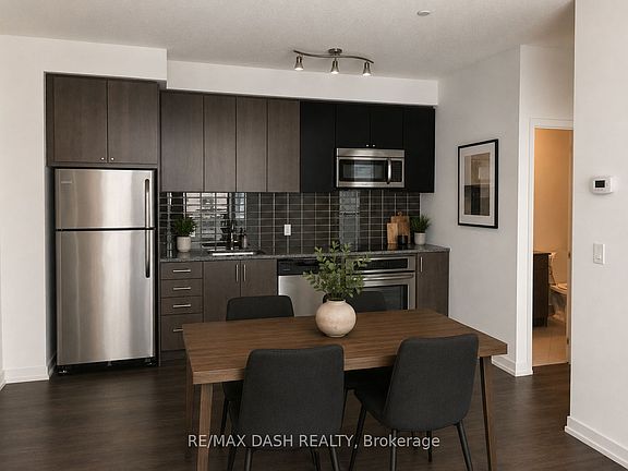 2nd image of 89 Dunfield Ave #729