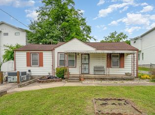 942 Youngs Ln, Nashville, TN 37207