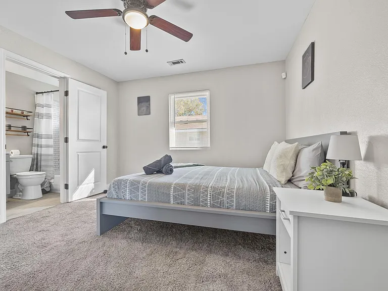 76 Haygood Ave SE — Photo 23