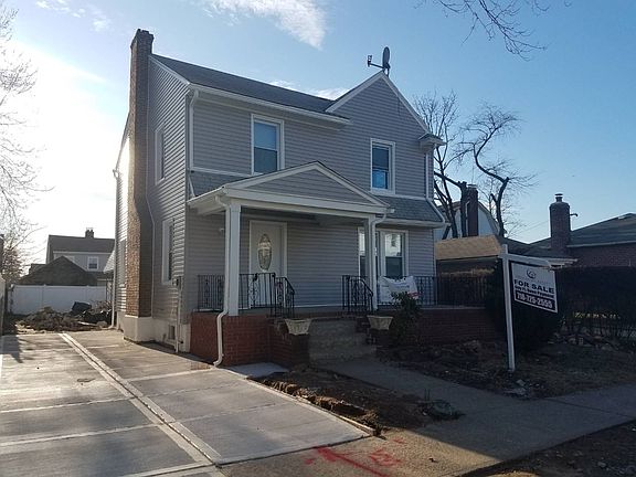 3rd image of 10512 191st St