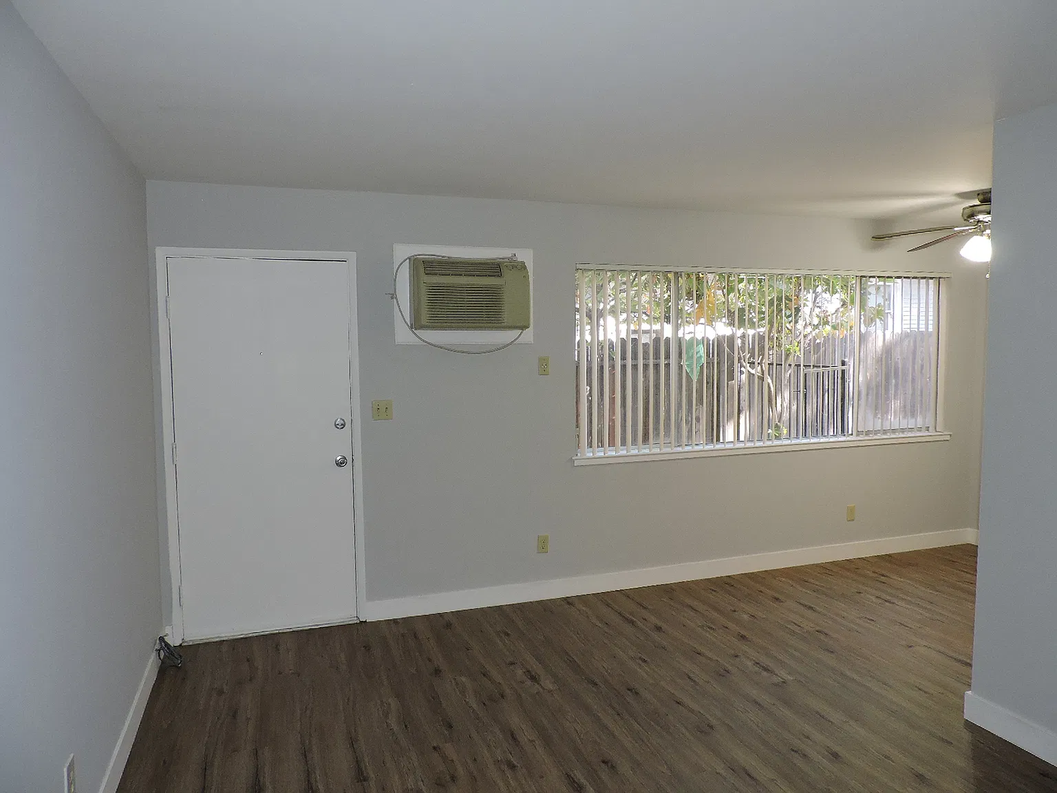 1 bed, 600 sqft, $1,595 — Photo 2