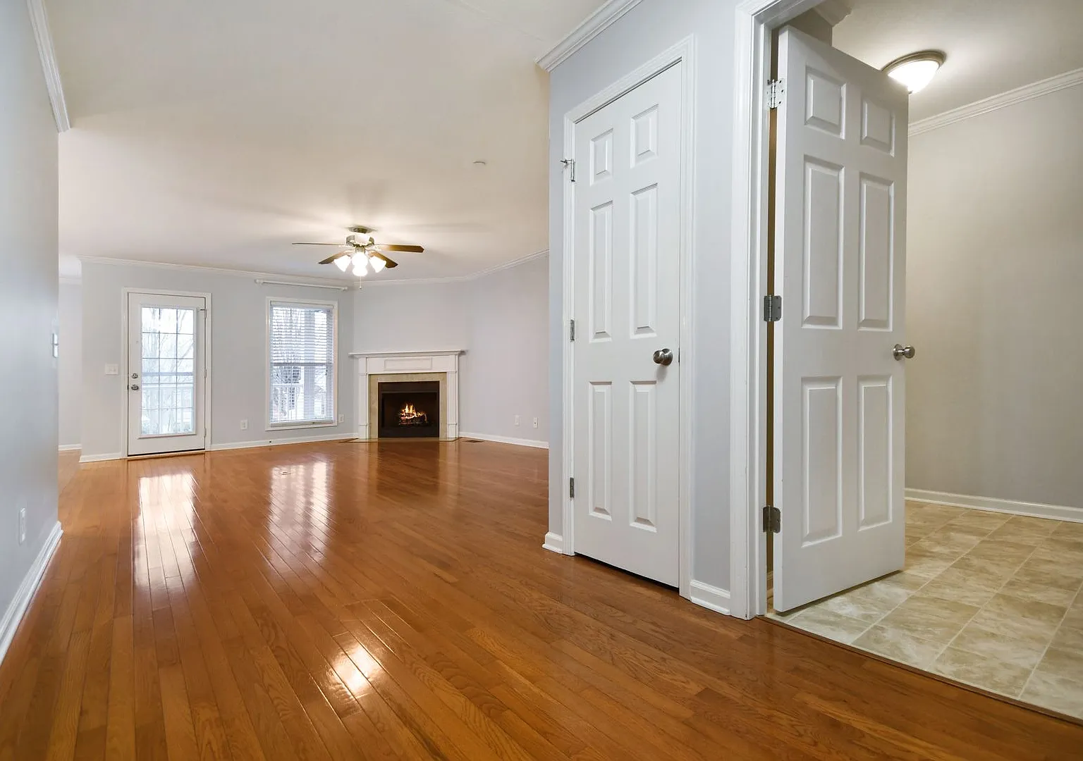 Pet Friendly Three Bedroom with Bonus! — Photo 2
