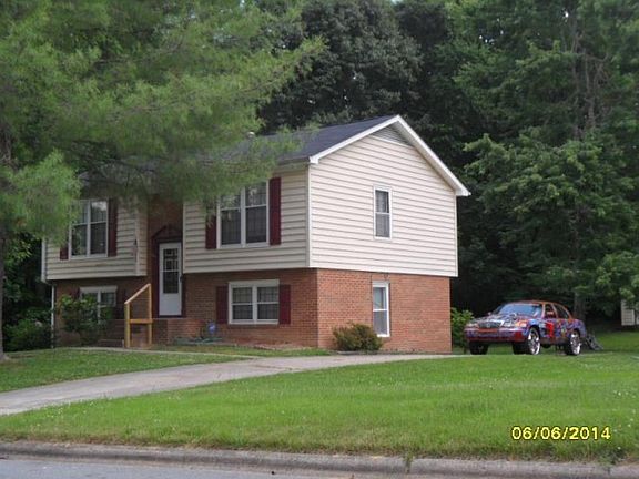 2nd image of 3203 Timmons Ave