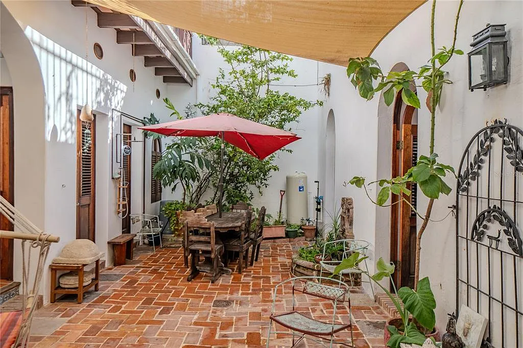 3 bed, 3.5 bath, $7,000 — Photo 4