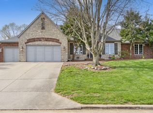 2986 W Oakhaven Ln, Springfield, MO 65810