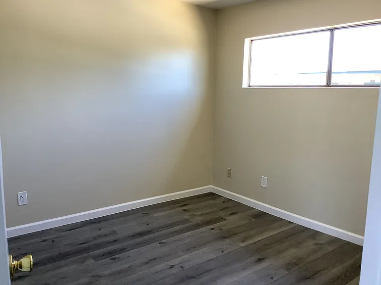 8202 Wilcox Ave — Photo 6