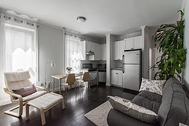 Rented by Bond New York