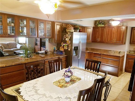 5th image of 1364 Worthington Dr