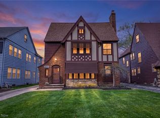 18427 Winslow Rd, Shaker Heights, OH 44122