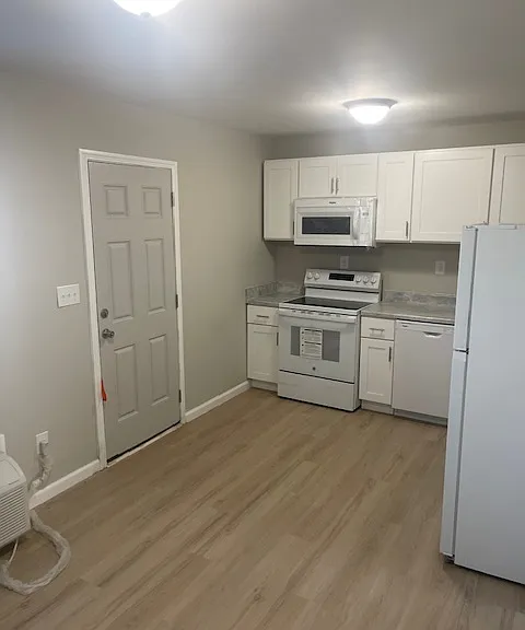 607 E Main St #1 — Photo 16