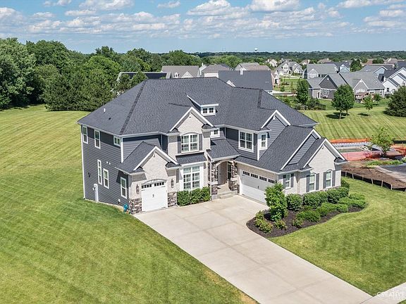 5th image of 1150 Hilldale Ln
