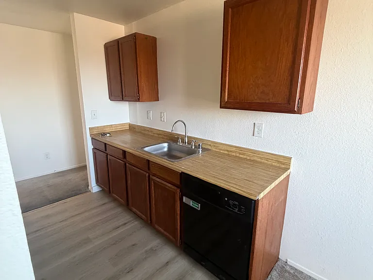 5113 Panama Ave #A — Photo 10