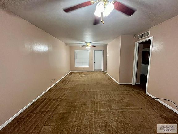 3rd image of 1113 E Bowie Ave