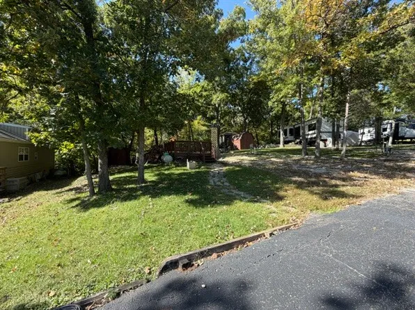 2795 E 28th Rd Lot 570, Seneca, IL 61360