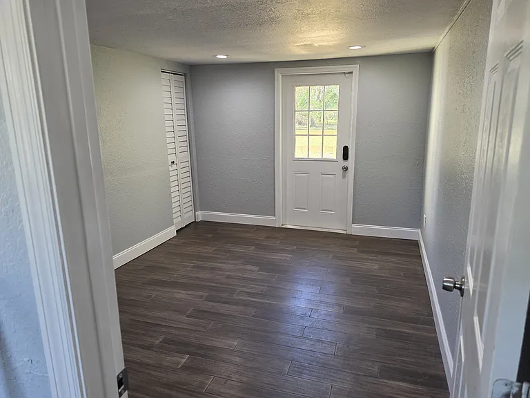 16215 SE Hawthorne Rd — Photo 35
