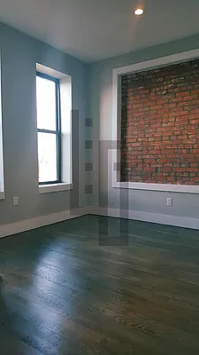 Rented by Loom Group | media 17