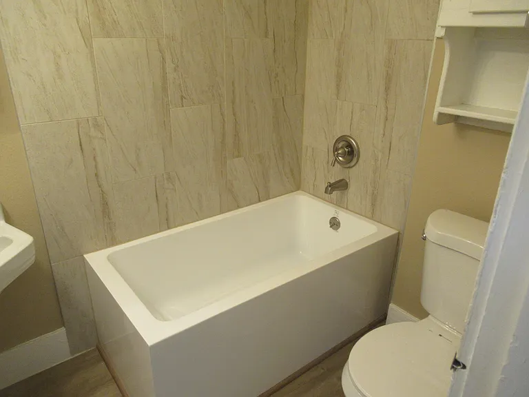 1001 N Weber St #104 — Photo 7