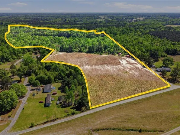 209 Buggy Street, Pikeville, NC 27863