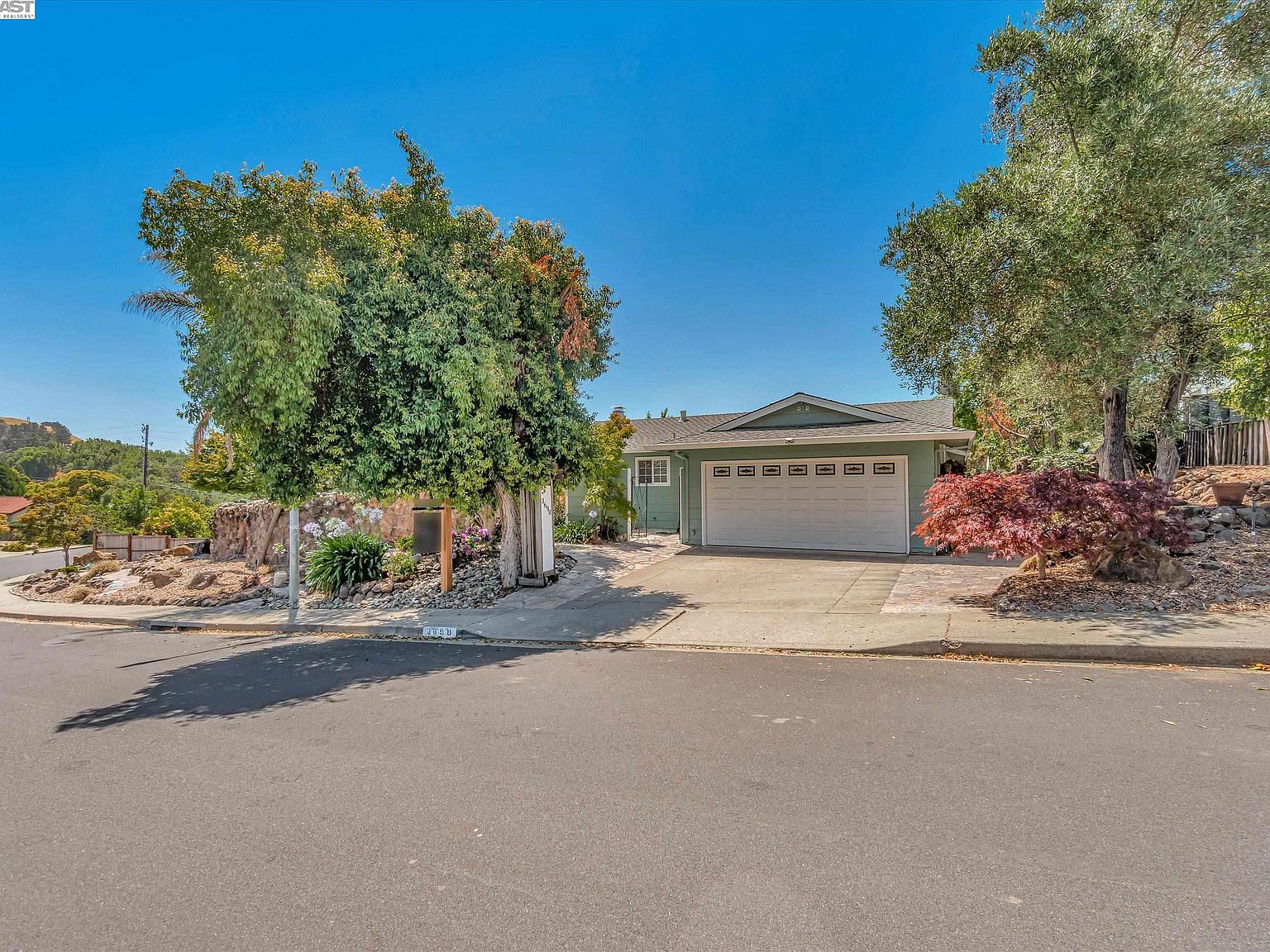 3698 Victor St, Pinole, CA 94564 Zillow