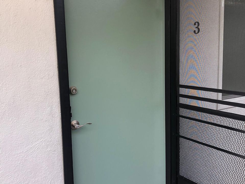 1st image of 120 N Bonnie Ave APT 3