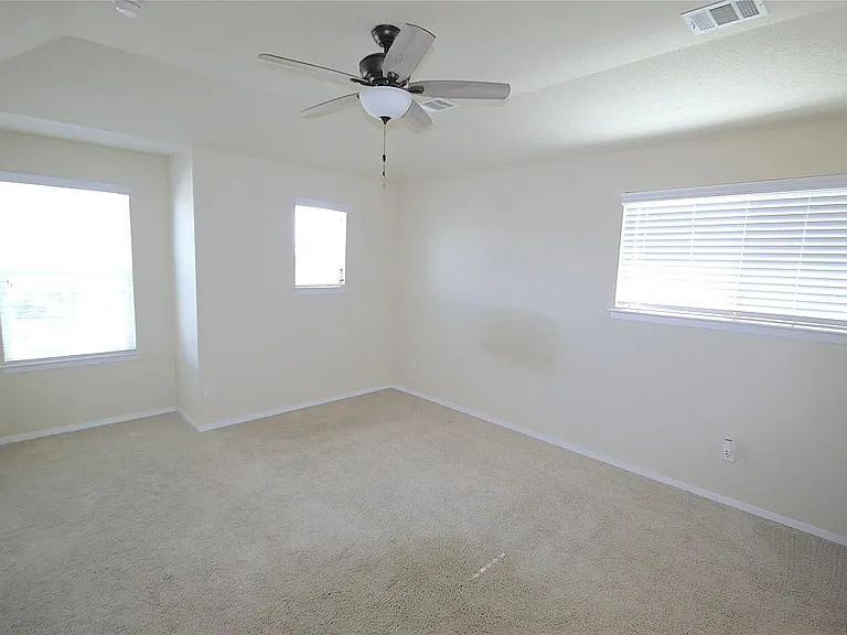 116 Four Star Dr — Photo 16
